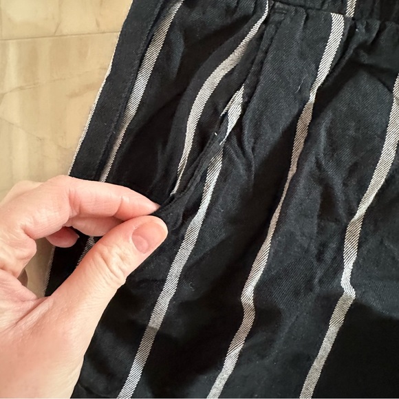 Billabong shorts - Picture 2 of 3